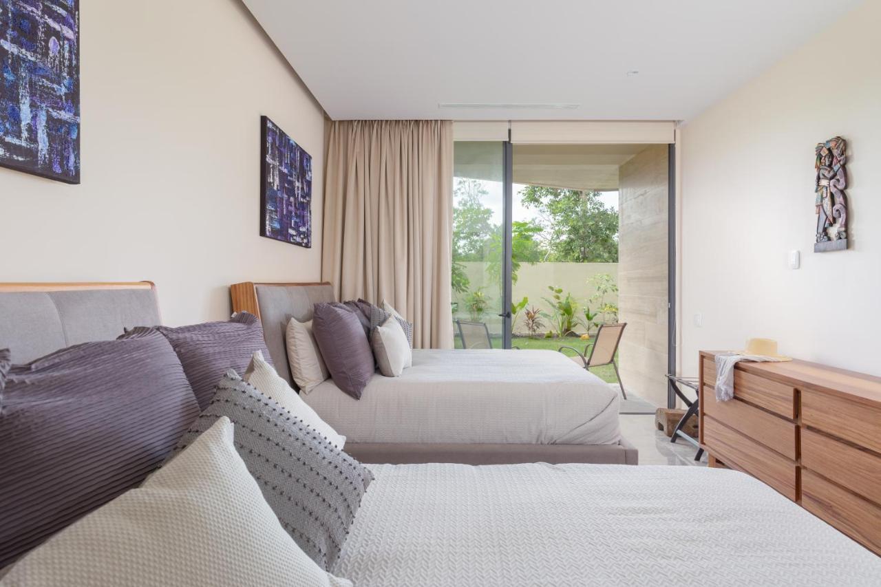 Marvelous With Unique Pool And Extraordinary Amenities Apartment