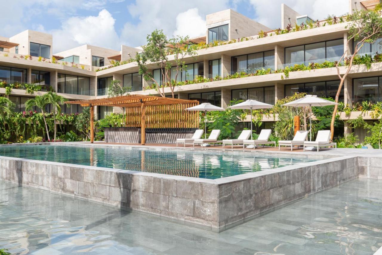 Marvelous With Unique Pool And Extraordinary Amenities Apartment *
