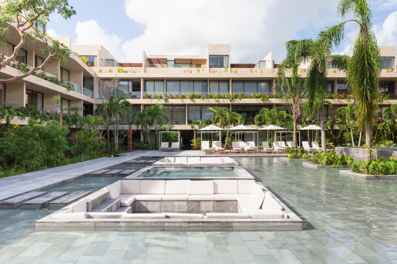 Marvelous With Unique Pool And Extraordinary Amenities Apartment *